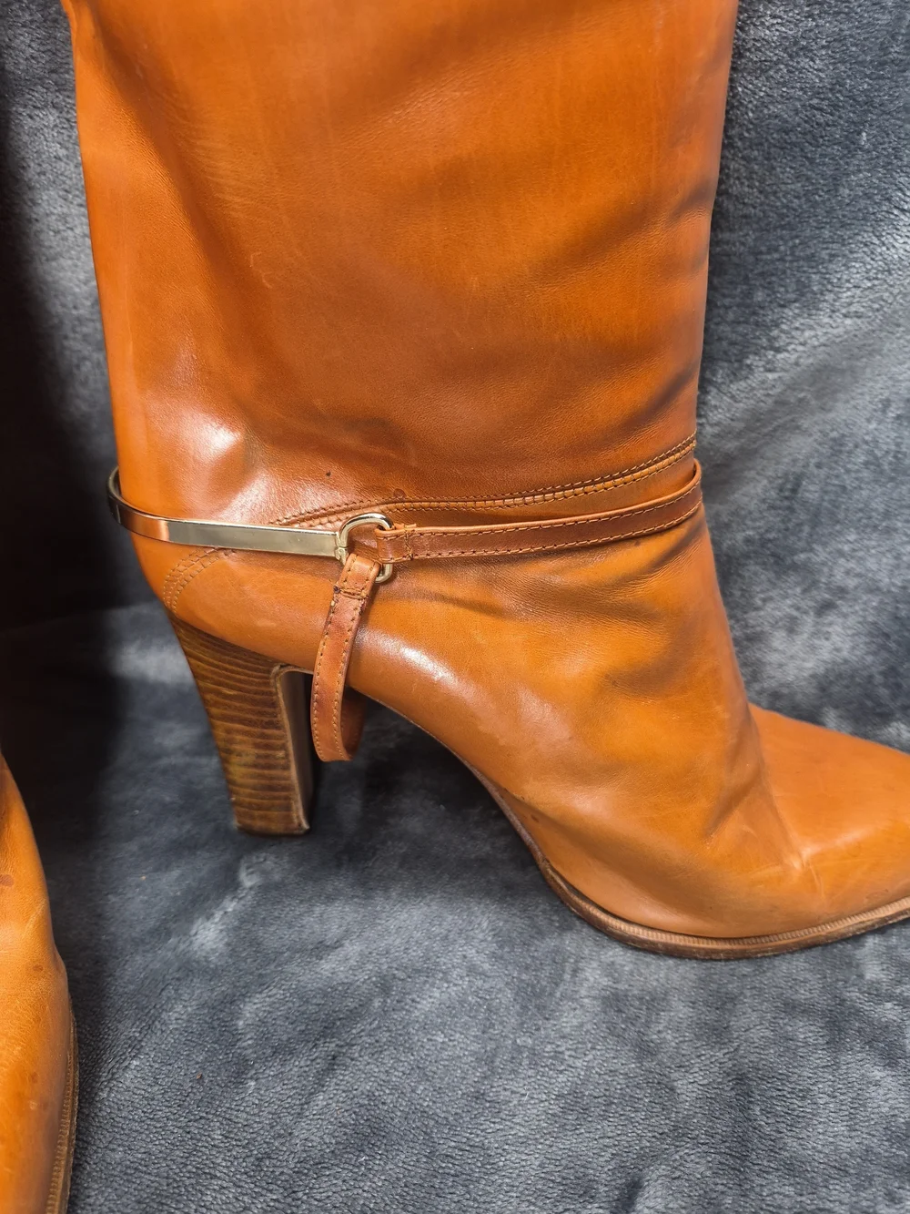 Vtg Cognac Brown Leather Classic Knee High Boots Ankle Strap Gold Tone 7.5